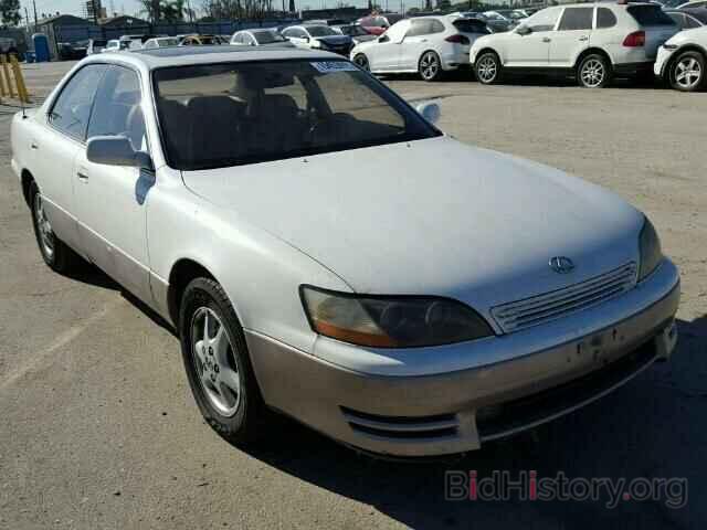 Фотография JT8BF12G5T0133542 - LEXUS ES300 1996