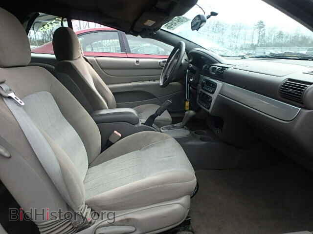 2005 CHRYSLER SEBRING - VIN: 1C3EL55R85N676731 - Фото 5