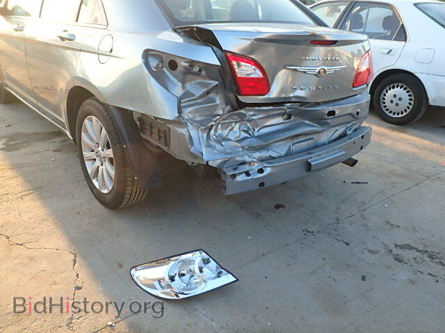 2010 CHRYSLER SEBRING - VIN: 1C3CC5FB2AN153000 - Фото 9
