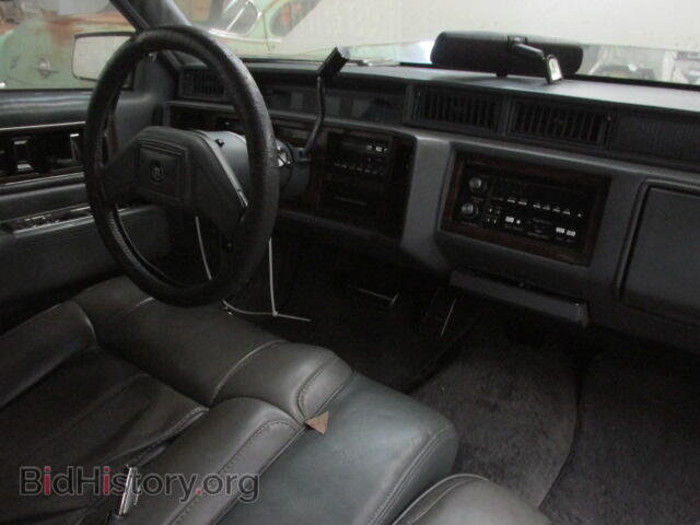 1989 CADILLAC DEVILLE - VIN: 1G6CD1152K4350570 - Фото 9