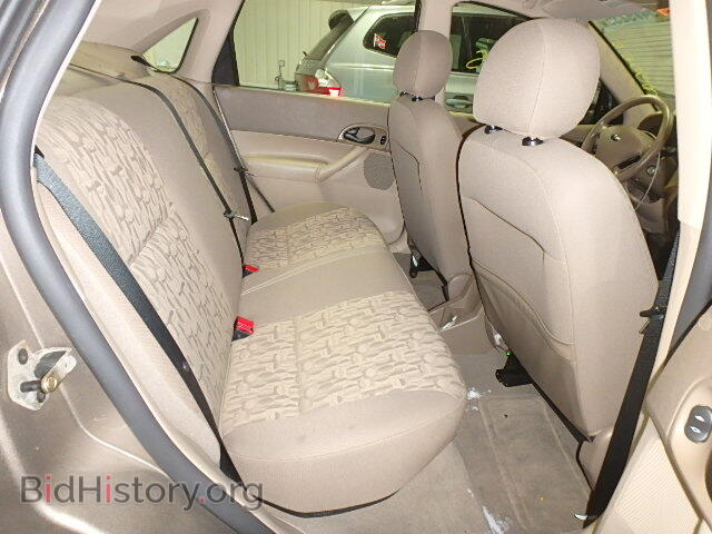 2005 FORD FOCUS - VIN: 1FAFP34N35W232275 - Фото 6