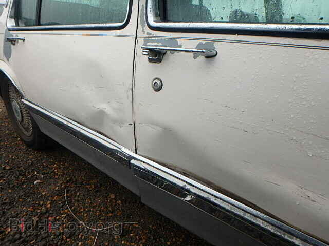 1993 CADILLAC DEVILLE - VIN: 1G6CD53B8P4238308 - Фото 9
