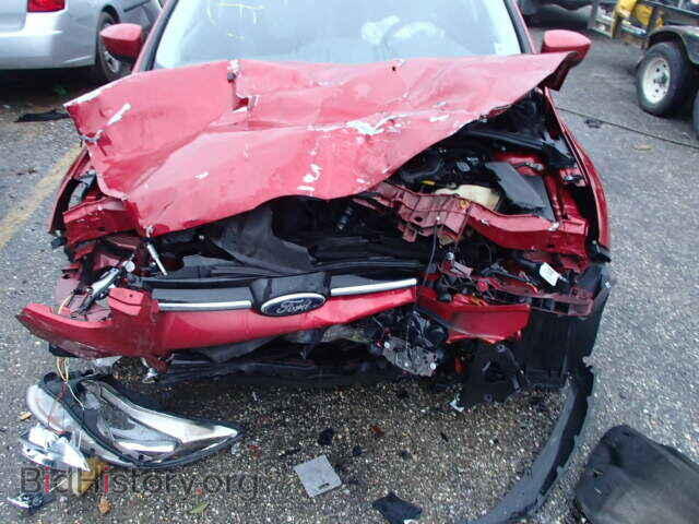 2012 FORD FOCUS - VIN: 1FAHP3F2XCL461952 - Фото 9