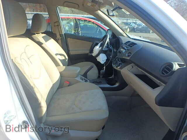 2011 TOYOTA RAV4 - VIN: 2T3BF4DV4BW157839 - Фото 5