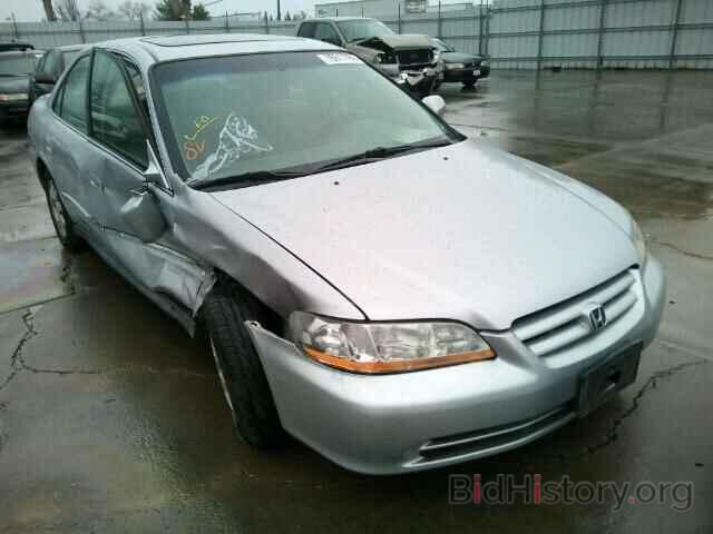 Photo 1HGCG66852A171351 - HONDA ACCORD 2002