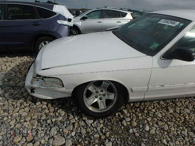 2001 FORD CROWN VIC - VIN: 2FAFP74W11X203985 - Фото 10