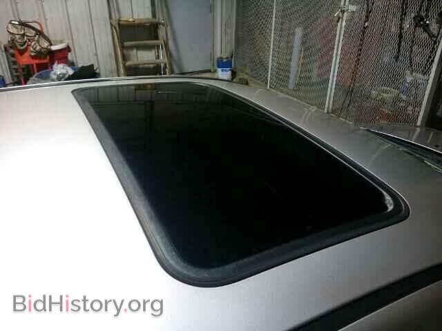 2003 TOYOTA COROLLA - VIN: 2T1BR32E53C142640 - Photo 9