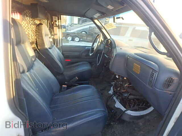 2001 CHEVROLET ASTRO - VIN: 1GCDM19W01B140932 - Фото 5