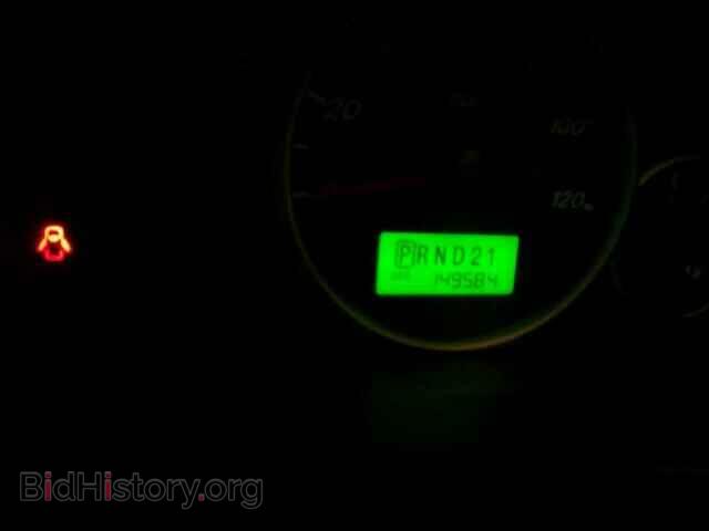 2006 MAZDA TRIBUTE - VIN: 4F2YZ96186KM34208 - Фото 8