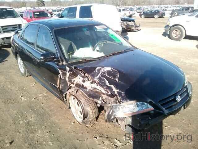 Photo 1HGCG56692A128155 - HONDA ACCORD 2002