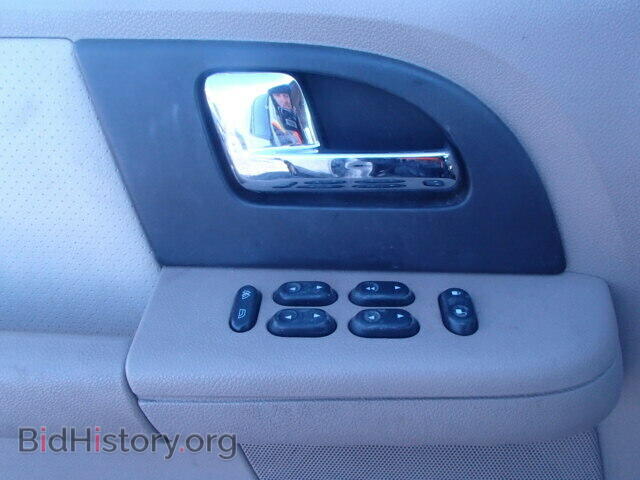 2005 FORD EXPEDITION - VIN: 1FMPU15505LA21168 - Фото 10