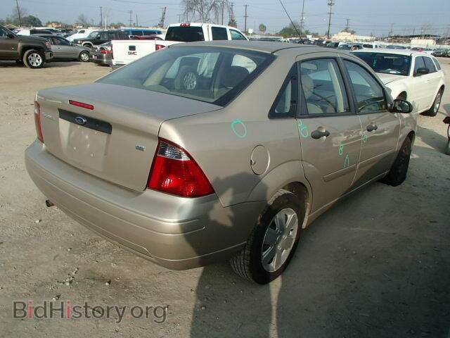 2007 FORD FOCUS - VIN: 1FAHP34N37W360477 - Фото 4