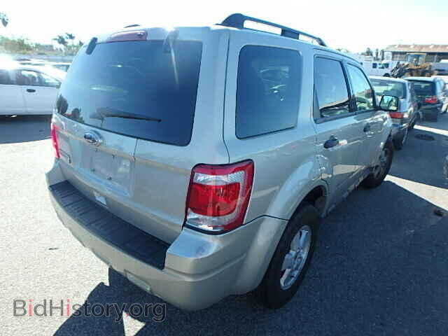 2011 FORD ESCAPE - VIN: 1FMCU0D76BKA76236 - Фото 4