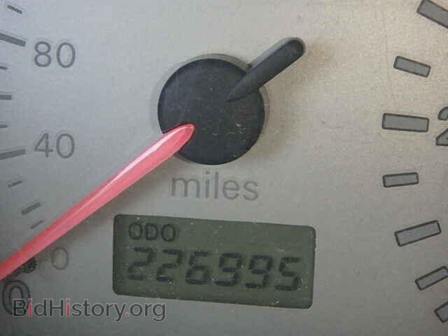 2000 MITSUBISHI ECLIPSE - VIN: 4A3AC84L8YE050011 - Photo 8
