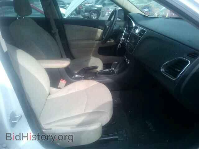 2012 CHRYSLER 200 - VIN: 1C3CCBBG2CN161164 - Фото 5