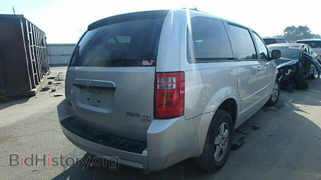 2010 DODGE CARAVAN - VIN: 2D4RN5DX5AR145980 - Фото 4