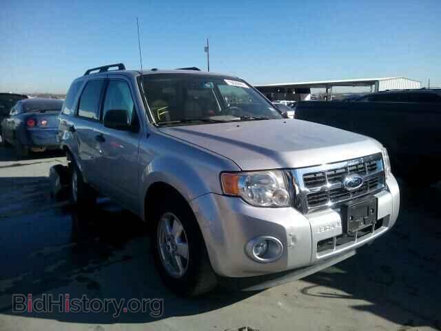 Фотография 1FMCU0DG7BKA75872 - FORD ESCAPE 2011
