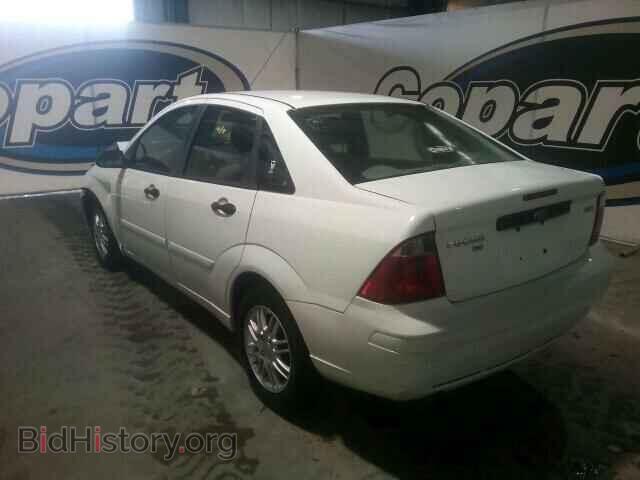 2005 FORD FOCUS - VIN: 1FAFP34N55W213825 - Photo 3