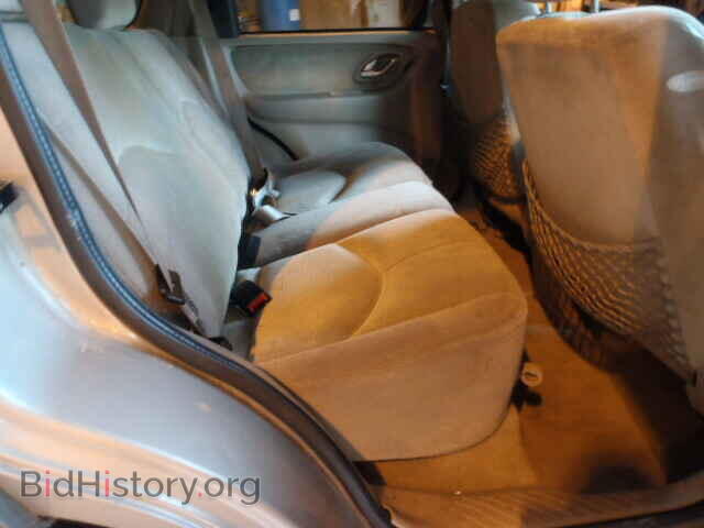 2002 MAZDA TRIBUTE - VIN: 4F2CU09132KM15429 - Фото 6