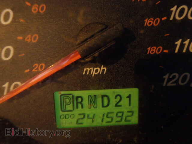 2002 MAZDA TRIBUTE - VIN: 4F2CU09132KM15429 - Фото 8