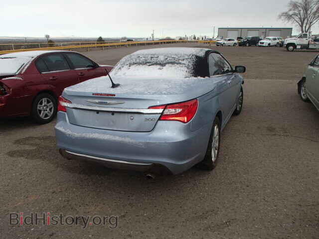 2013 CHRYSLER 200 - VIN: 1C3BCBEB0DN512103 - Photo 4