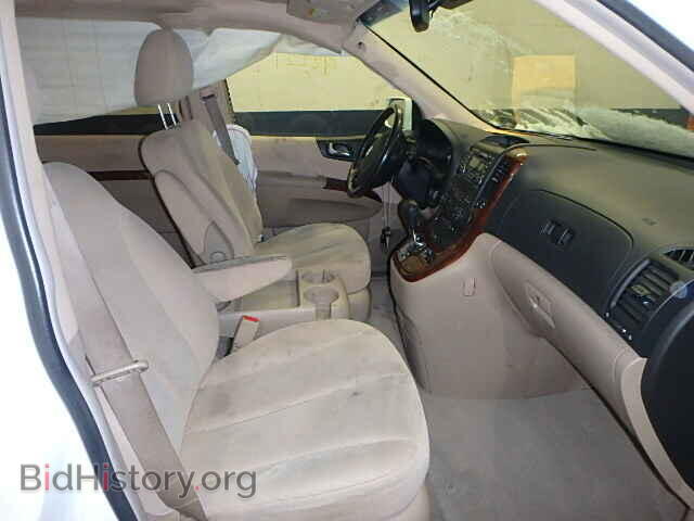 2007 HYUNDAI ENTOURAGE - VIN: KNDMC233476033830 - Фото 5