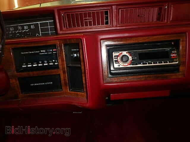 1993 CADILLAC DEVILLE - VIN: 1G6CD53B8P4226076 - Фото 9