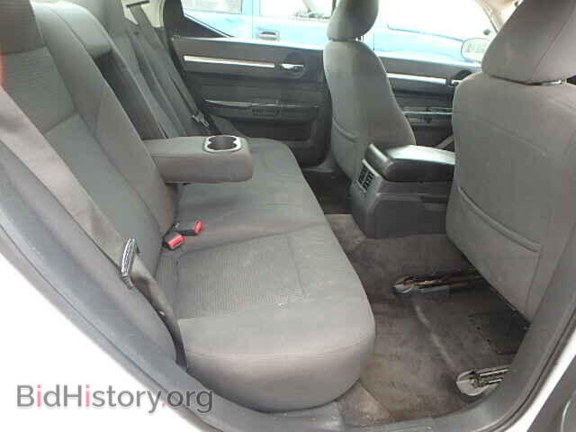 2010 DODGE CHARGER - VIN: 2B3CA3CV7AH266939 - Фото 6