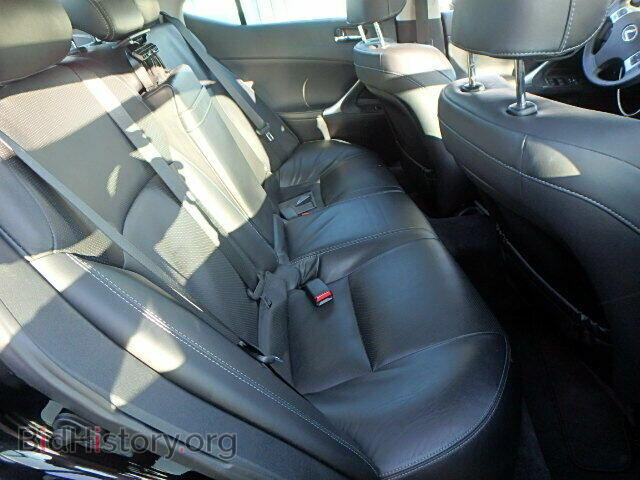 2011 LEXUS IS250 - VIN: JTHBF5C20B5135601 - Фото 6