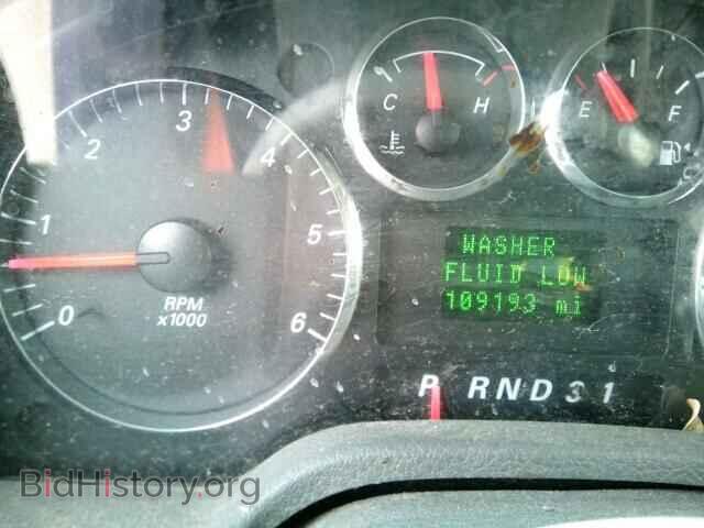 2004 FORD FREESTAR - VIN: 2FMDA58274BA47107 - Фото 8