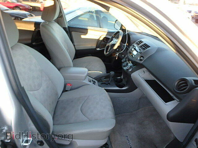 2011 TOYOTA RAV4 - VIN: 2T3KF4DV4BW062990 - Фото 5