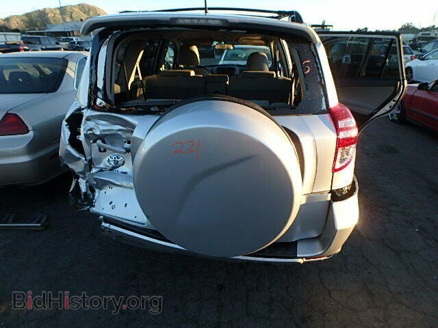2011 TOYOTA RAV4 - VIN: 2T3KF4DV4BW062990 - Фото 10