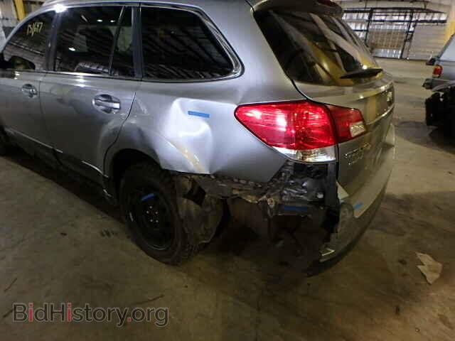 2010 SUBARU OUTBACK - VIN: 4S4BRBCC6A3379677 - Photo 9