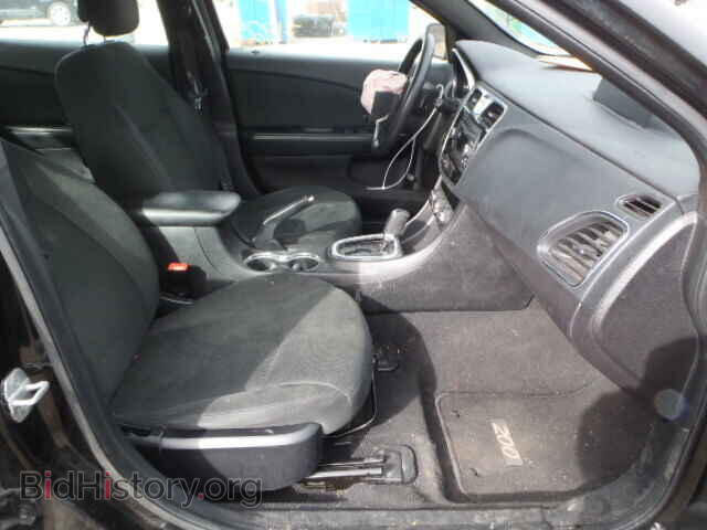 2012 CHRYSLER 200 - VIN: 1C3CCBAB9CN138535 - Photo 5