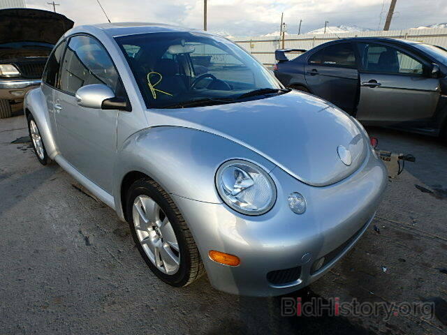 Photo 3VWFE21C54M400720 - VOLKSWAGEN BEETLE 2004