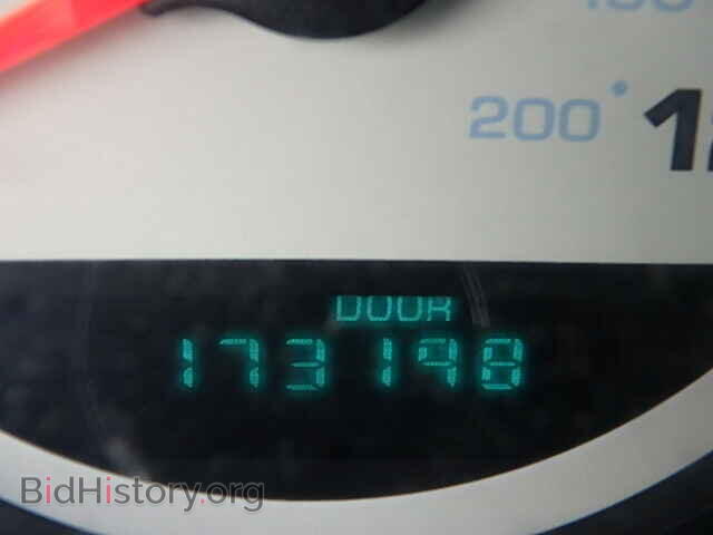 2000 DODGE NEON - VIN: 1B3ES46C4YD850132 - Фото 8