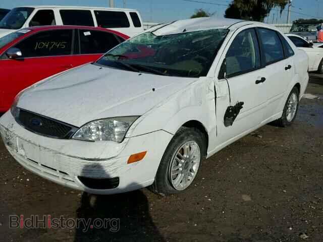 2005 FORD FOCUS - VIN: 1FAFP34N95W237965 - Фото 2