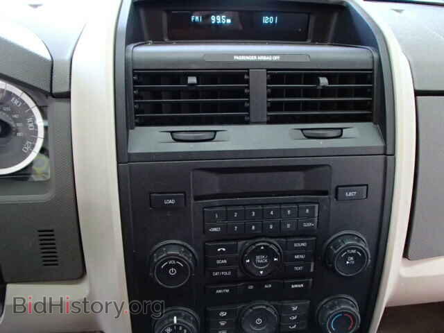 2011 FORD ESCAPE - VIN: 1FMCU0C73BKC47994 - Фото 9