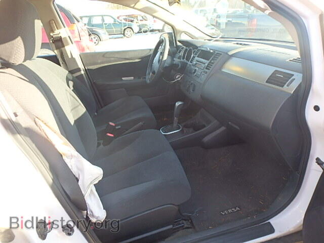 2010 NISSAN VERSA - VIN: 3N1BC1CP3AL365441 - Фото 5