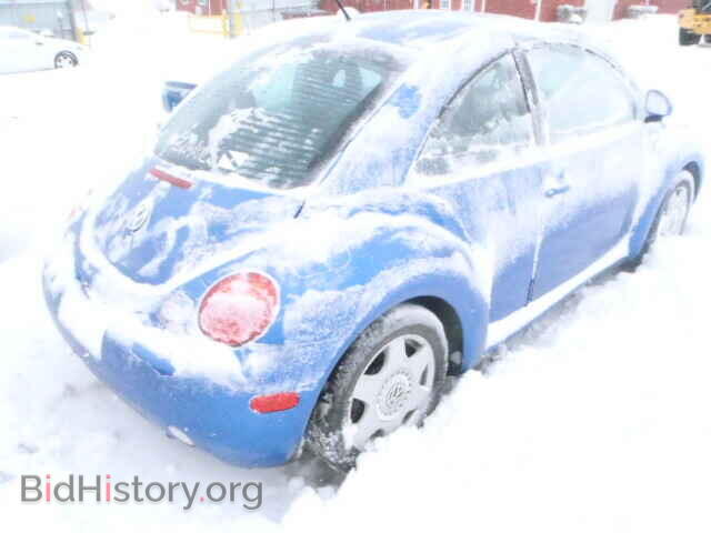 2000 VOLKSWAGEN BEETLE - VIN: 3VWCC21C9YM435095 - Фото 4