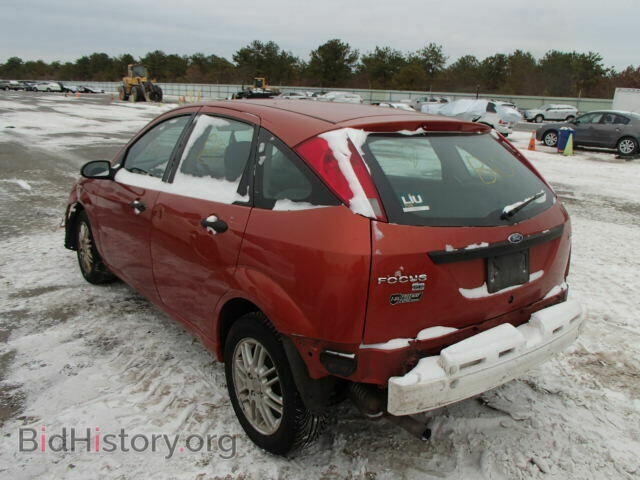 2005 FORD FOCUS - VIN: 3FAHP37N85R107375 - Фото 3