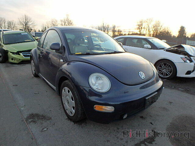 Photo 3VWCA21C9YM468216 - VOLKSWAGEN BEETLE 2000