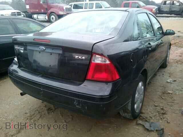 2005 FORD FOCUS - VIN: 1FAFP34N35W144598 - Фото 4