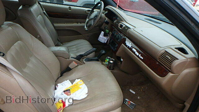 2001 CHRYSLER SEBRING - VIN: 1C3EL55U71N671101 - Фото 5