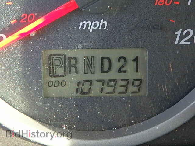 2004 MAZDA TRIBUTE - VIN: 4F2CZ06104KM04056 - Фото 8