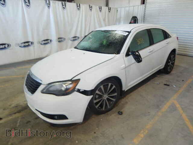 2013 CHRYSLER 200 - VIN: 1C3CCBBG9DN727869 - Фото 2