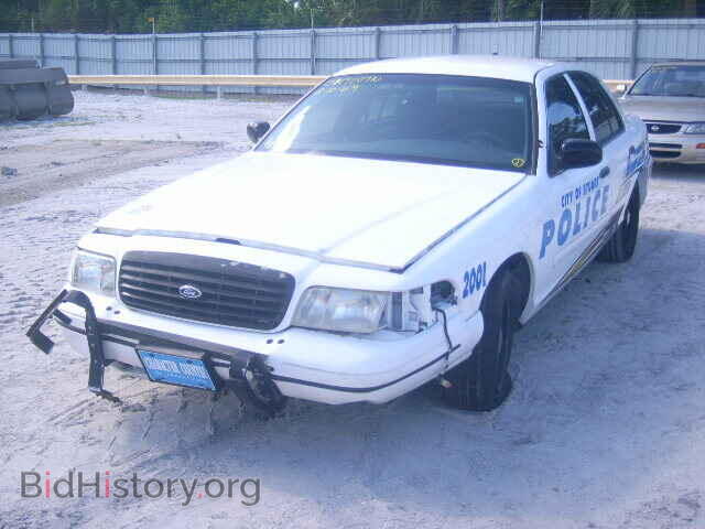 2000 FORD CROWN VIC - VIN: 2FAFP71W7YX102772 - Фото 2