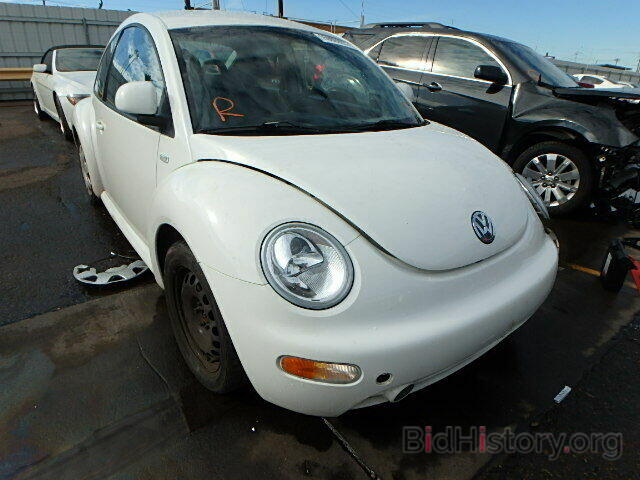 Photo 3VWCC21C6YM452498 - VOLKSWAGEN BEETLE 2000