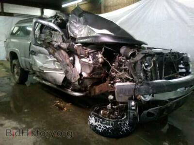 2006 Chevrolet SILVERADO, серебристый — VIN 1GCHK29D46E231462, Copart