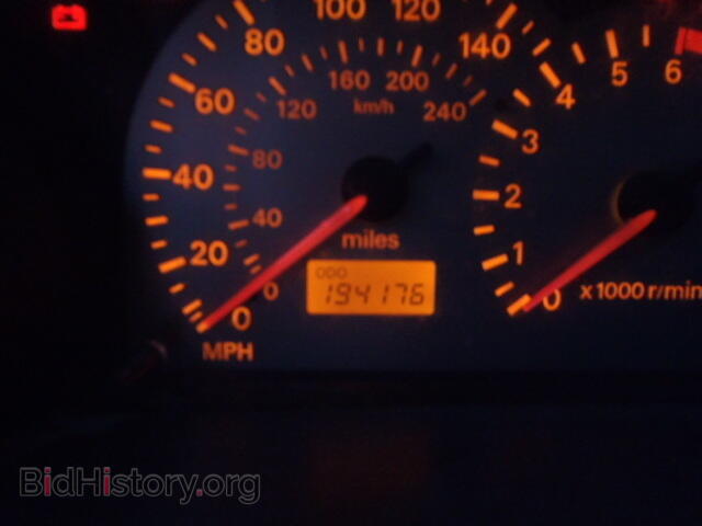 2000 MITSUBISHI ECLIPSE - VIN: 4A3AC34G1YE046744 - Photo 8